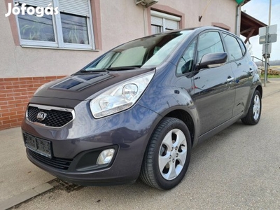 KIA Venga 1.4 EX Sérmentes.vez.szervkönyv.navi....