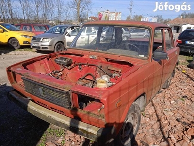 Lada Nova 2105.