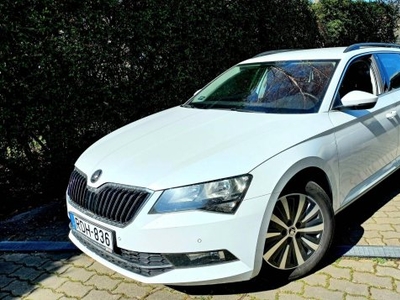 Skoda Superb Combi 2.0 TDi SCR Ambition Kézi vá...