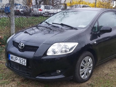 Toyota Auris 1.6 Luna