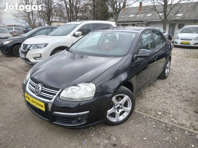 Volkswagen Jetta 1.6 Comfortline Digitklíma!Alu...