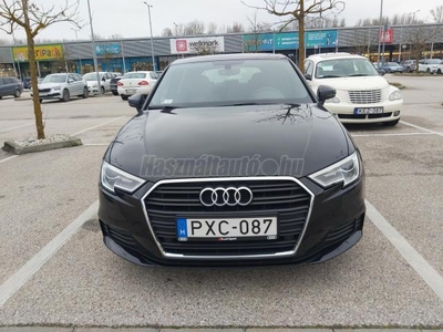 AUDI A3 Sportback 1.6 TDI Basis MAGYAR_SZER.KÖNYV_NAVI_ÜLÉS FŰTÉS_AZONNAL ELVIHETŐ