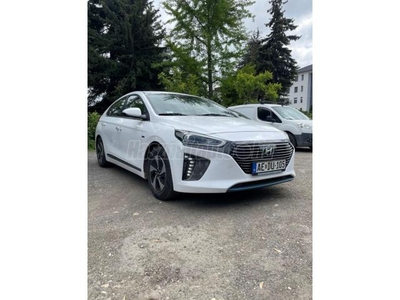 HYUNDAI IONIQ hybrid 1.6 GDi Premium Navi Plus DCT