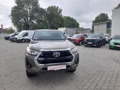 TOYOTA HI LUX Hilux 2.8 D-4D 4x4 Double Active TSS (Automata) GARANCIÁLIS KEVÉS KM!