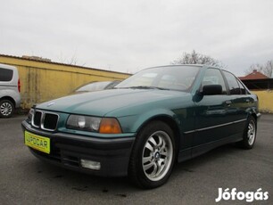 BMW 318i.......