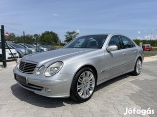 Mercedes-Benz E 240 Avantgarde 2Tulaj.Szkönyv.2...