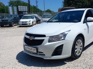 Chevrolet Cruze 1.6 LS Kamera. Szép állapot! Fr...