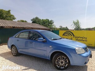 Chevrolet Lacetti Sedan 1.4 16V Star Magyarorsz...