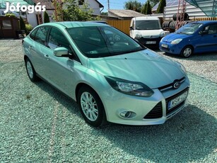 Ford Focus 1.6 TDCi Technology Magyar---sérülés...