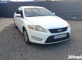 Ford Mondeo 2.0 FFV Titanium Napfénytető- vonóh...