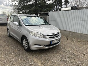 Honda FR-V Szervizelve 6 személyes