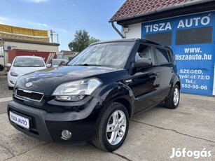 KIA Soul 1.6 LX Base szervizkönyv.tolatóradar.a...