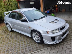 Mitsubishi Lancer Evolution V GSR Első Európai...