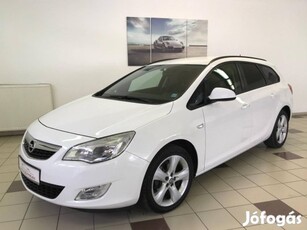 Opel Astra J Sports Tourer 1.4 T Enjoy Friss Sz...