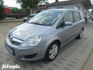 Opel Zafira 1.6 Essentia / 175 Ezer KM / Tempom...