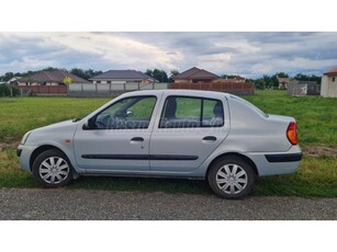 RENAULT THALIA 1.4 Oasis Prestige Azure