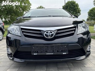 Toyota Avensis Wagon 2.0 D-4D Premium 107000km....