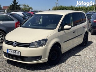 Volkswagen Touran 1.6 CR TDI Highline DSG [7 sz...