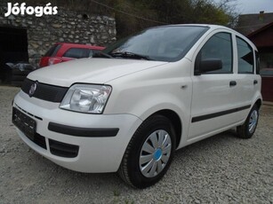 Fiat Panda 1.1 Actual Sérülésmentes. Hosszú műs...