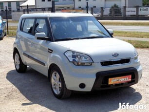 KIA Soul 1.6 LX Limited 69eKM Téli-Nyári Gumi G...