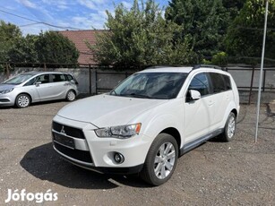 Mitsubishi Outlander 2.0 Mivec Invite 2WD Ülésf...