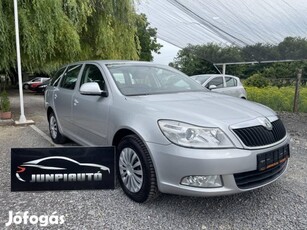 Skoda Octavia 1.6 Ritka szép családi kombi fris...