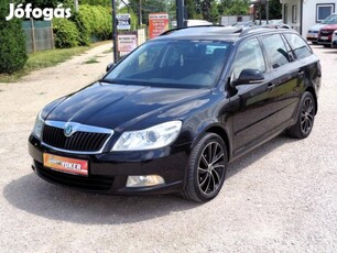 Skoda Octavia Combi 1.6 CR TDI Elegance Navi SP...