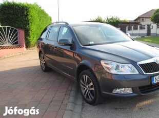 Skoda Octavia Combi 1.8 TFSI Elegance Tempomat-...