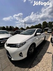 Toyota Auris 1.4 D-4D Limited Magyarországi! VE...