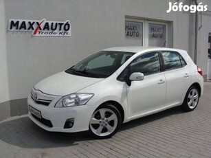 Toyota Auris 1.8 HSD Sol (Automata) Navi+Tempom...