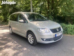 Volkswagen Touran 1.4 TSI Trendline DSG Vezetet...