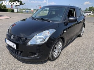 Suzuki Swift 1.2 GS AAC szervizkönyv.klíma.ülés...