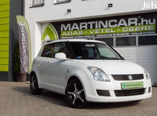 Suzuki Swift 1.3 GLX CD AC Superior White +Magy...