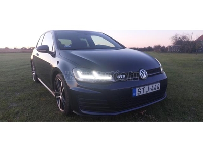 VOLKSWAGEN GOLF VII GTD