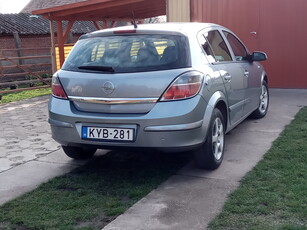 Eladó Opel Astra H