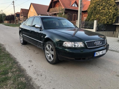 AUDI A8 2.5 TDI Tiptronic ic vonóhorgos.cserélhető