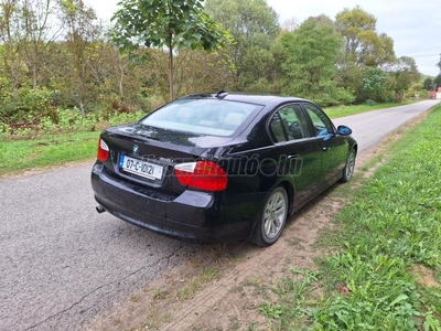 BMW 318i