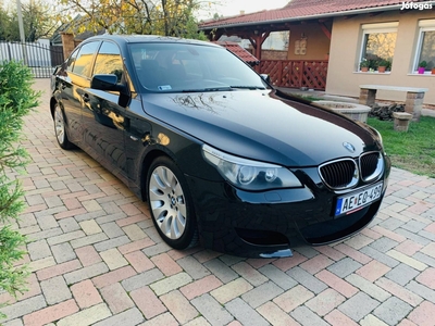 BMW 520i M-Paket - Kézi Váltó - 18 Inch