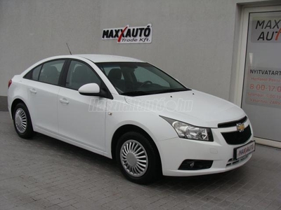 CHEVROLET CRUZE 1.8 LS Plus My. 2011 TEMPOMAT+TOLATÓRADAR!