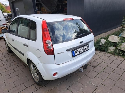 FORD FIESTA 1.4 TDCi Ghia