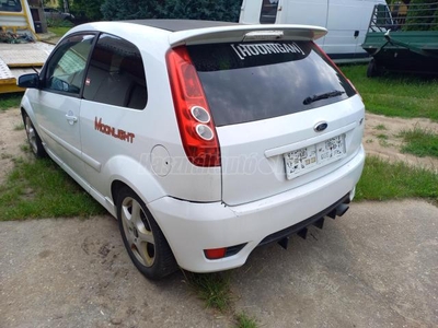 FORD FIESTA 2.0 ST