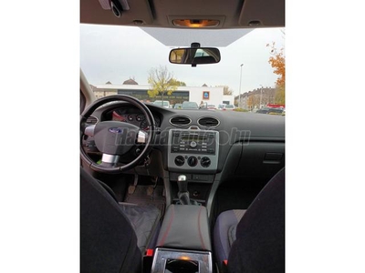 FORD FOCUS 1.4 Ambiente