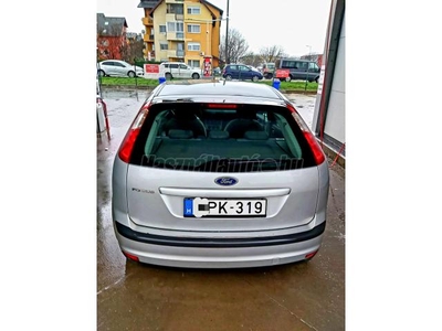 FORD FOCUS 1.6 Collection