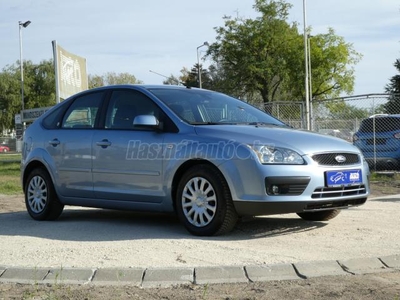 FORD FOCUS 1.6 Ghia