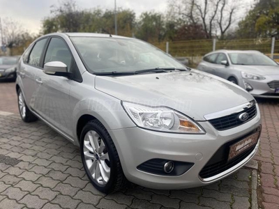 FORD FOCUS 1.6 Ghia Executive