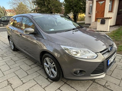 FORD FOCUS 1.6 Ti-VCT Technology Magyar.1Tulaj.Sér Mentes.Vez Szervizkönyv.Digit Klima.Újszerű Állapot