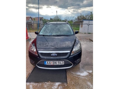 FORD FOCUS 1.6 Titanium