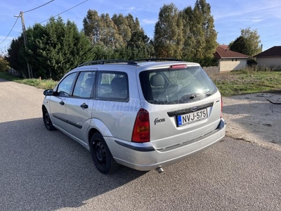 FORD FOCUS 1.8 TDCi Trend