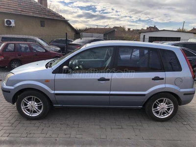 FORD FUSION 1.4 Ambiente 173 000 km-t futott