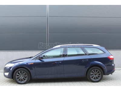 FORD MONDEO 2.0 Trend Turnier VEZETETT SZERVIZKÖNYV KM-GARANCIA